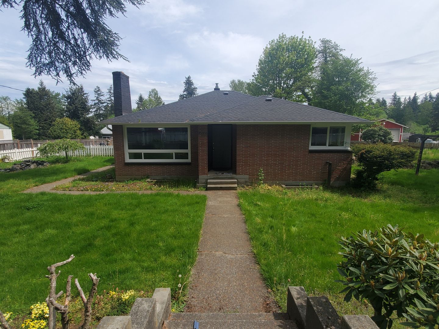 Puyallup Apartment: 2717 S. Fruitland