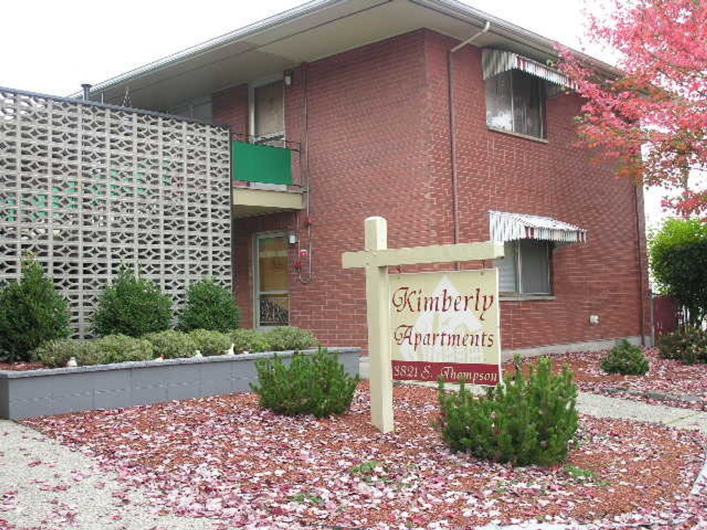 Tacoma Apartment: 3821 S. Thompson Ave