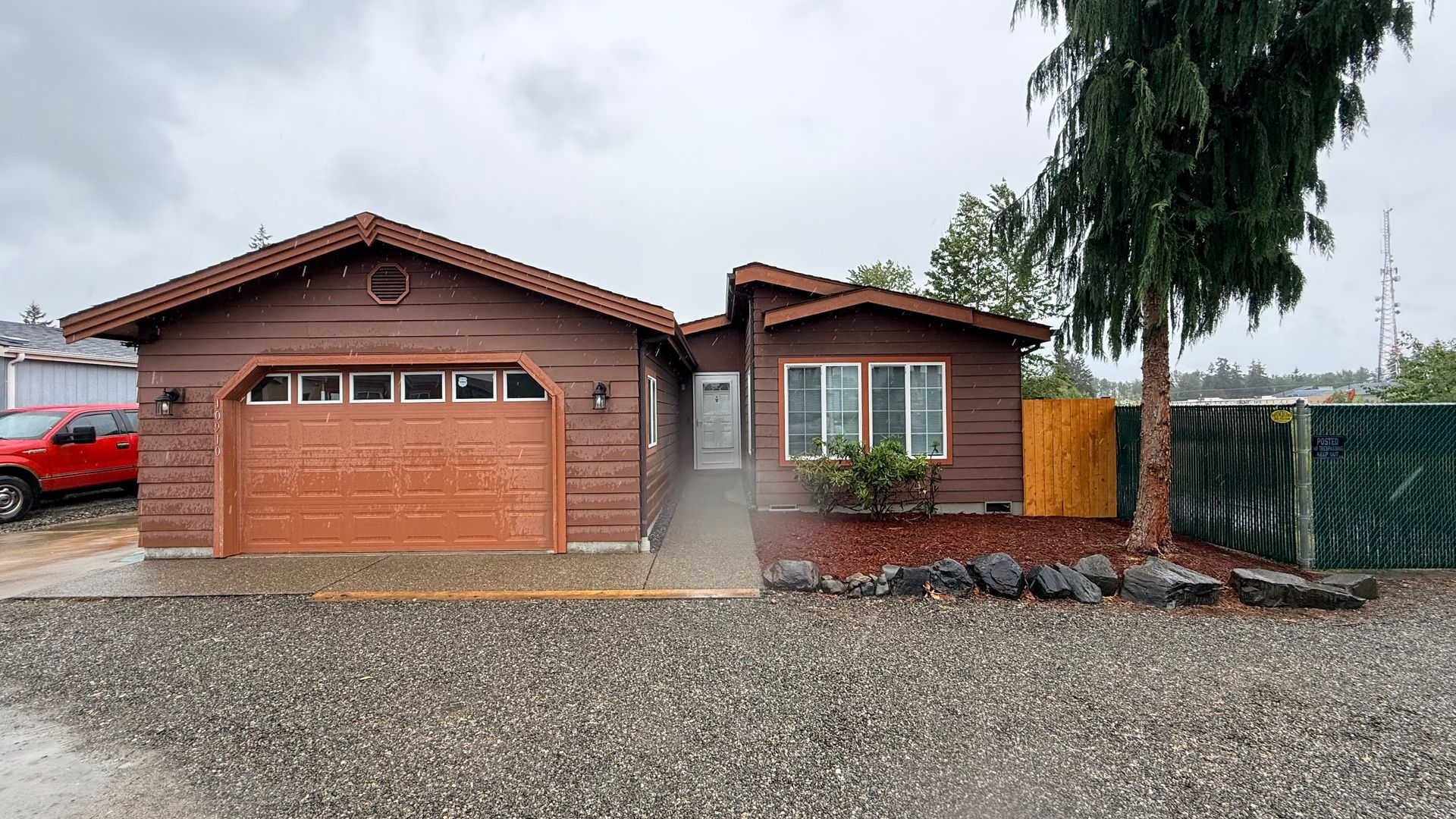 Tacoma Apartment: 10910 22nd Ave Ct E