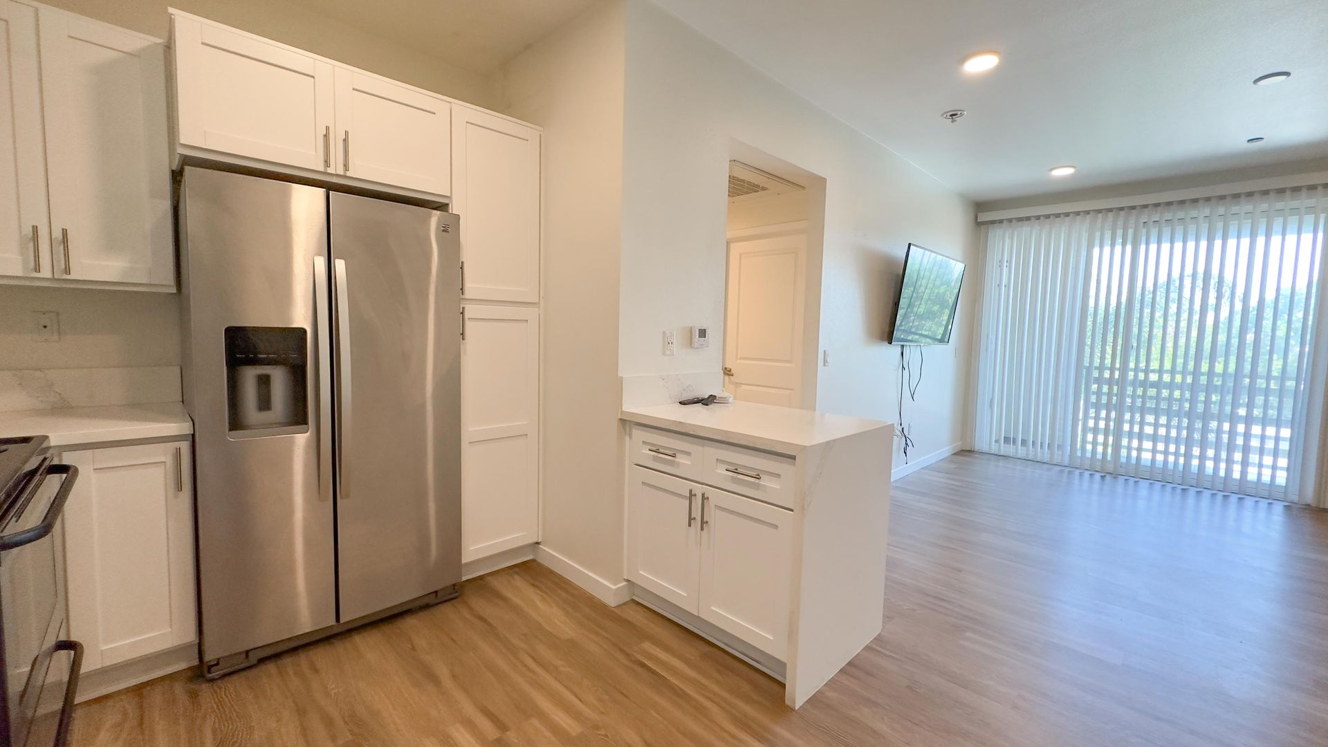 San Diego Apartment: 127 50th St
