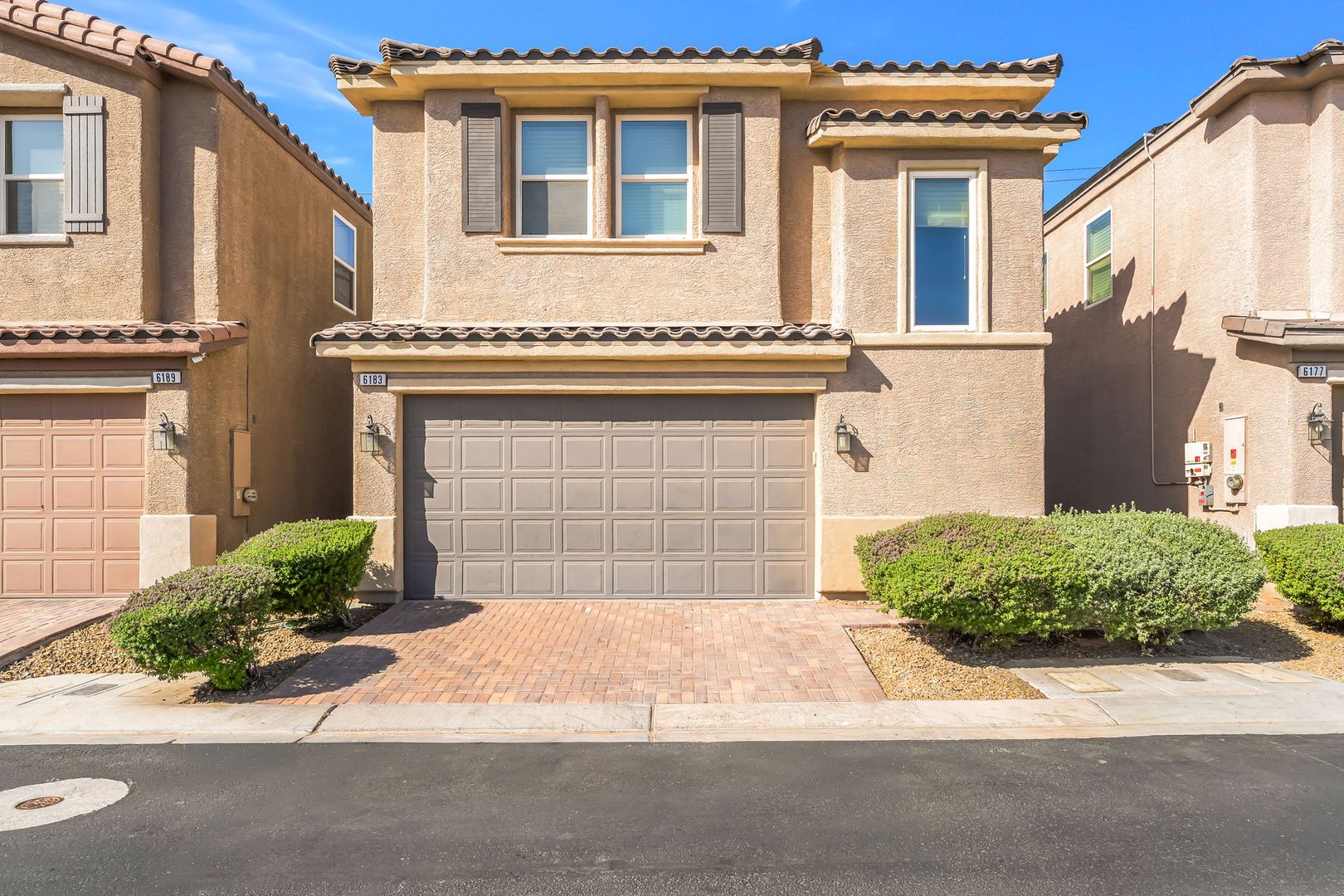 Las Vegas House: 6183 Yankee Spring St