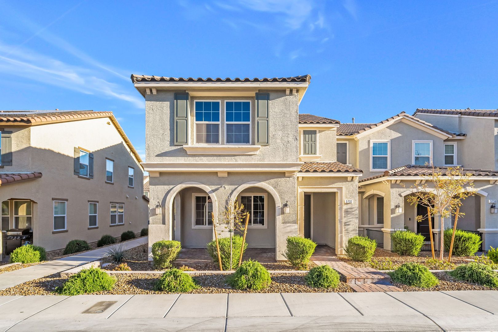 Henderson House: 3732 Via Gennaro