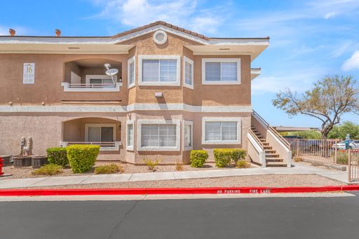 Vaulted Ceilings, Private Balcony & Resort-Style Community Living! – photo 1