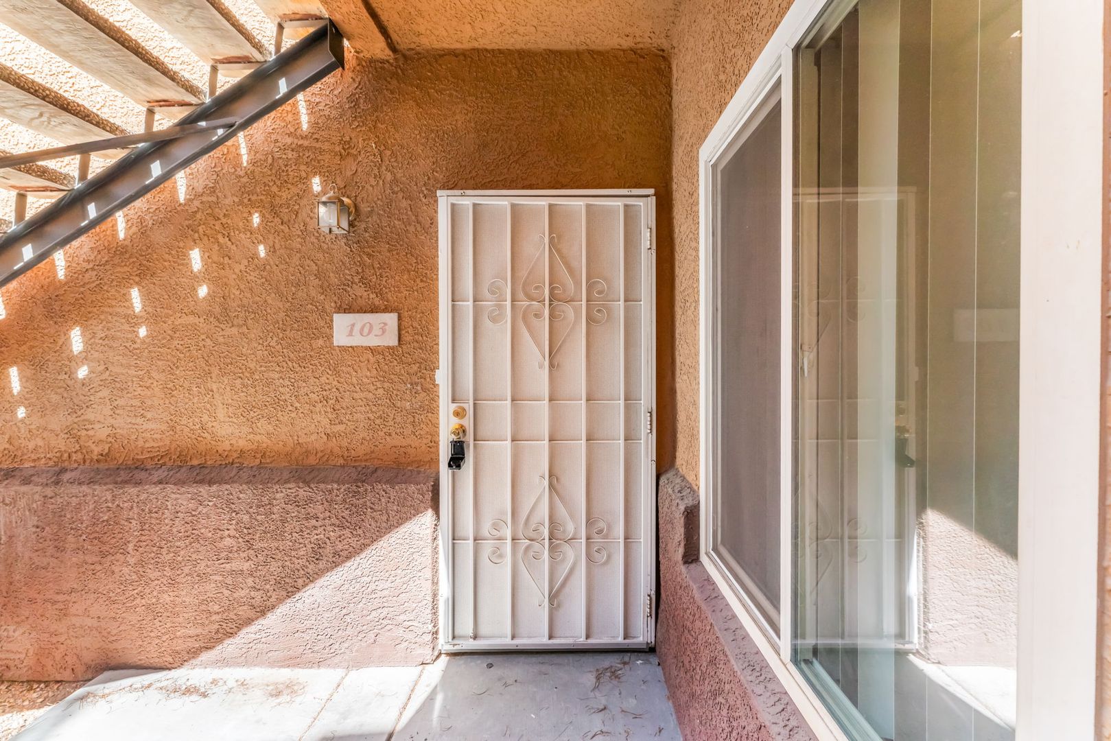Las Vegas House: 6164 Pine Villa Ave #103