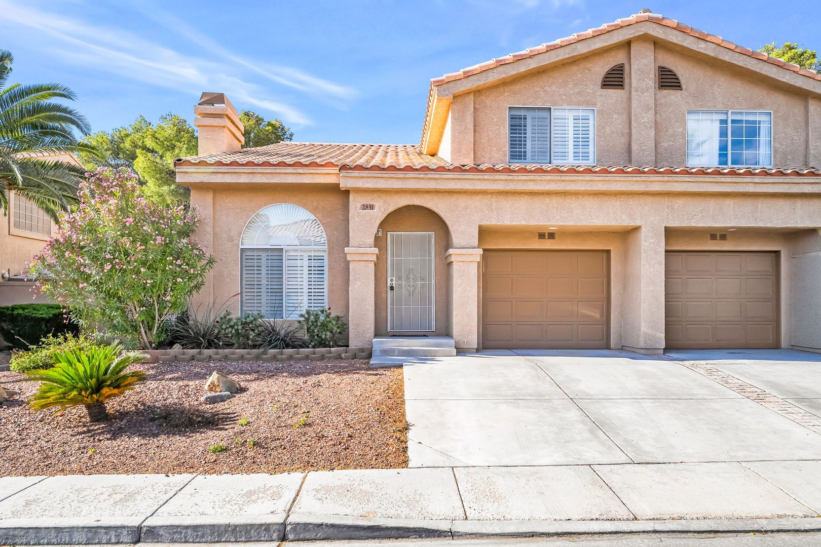 Henderson House: 2831 Mill Point Dr
