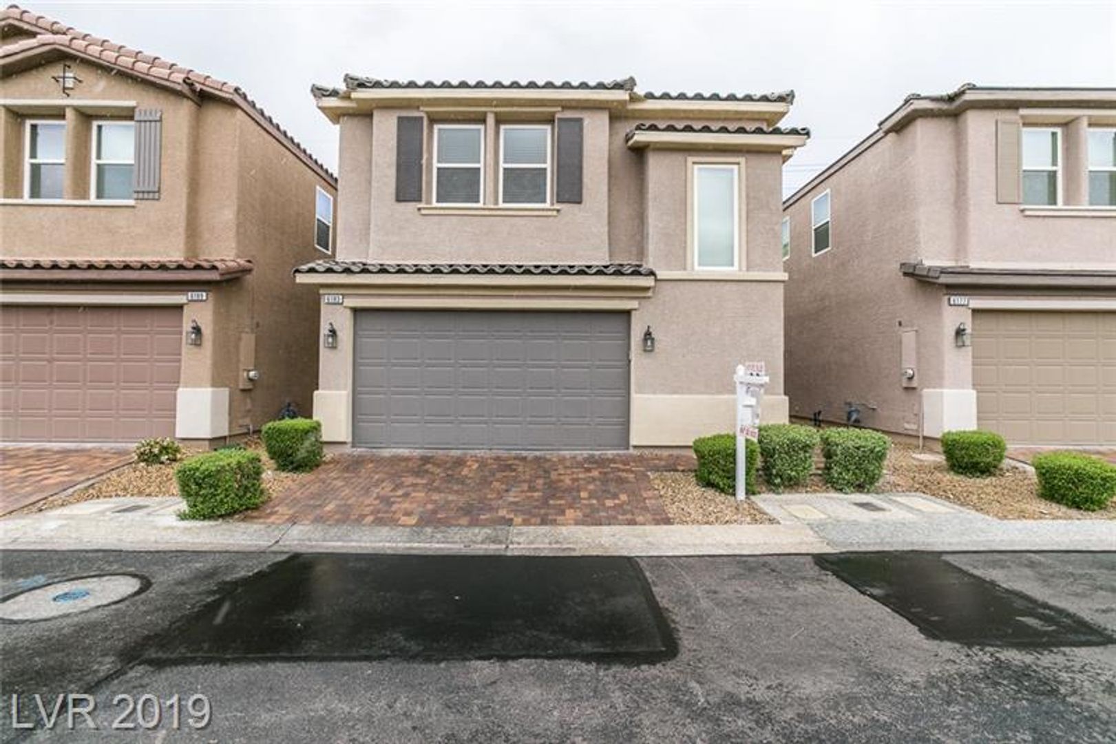 Las Vegas House: 6183 Yankee Spring St