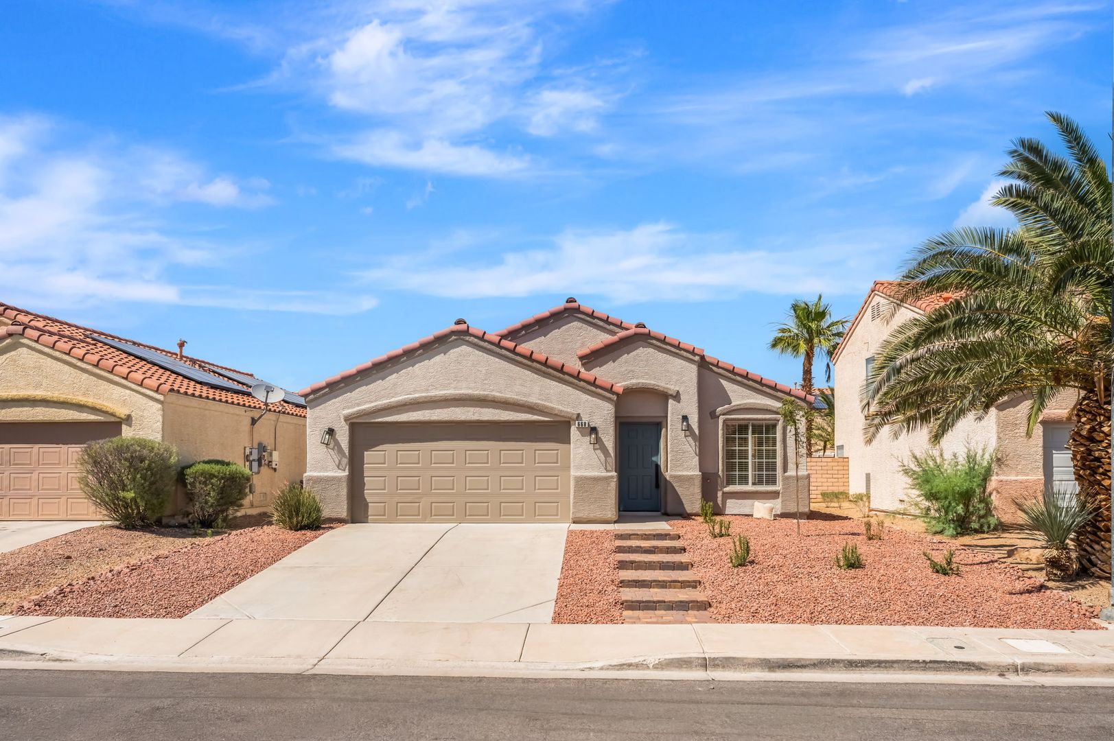 Henderson House: 668 Rising Brook Dr