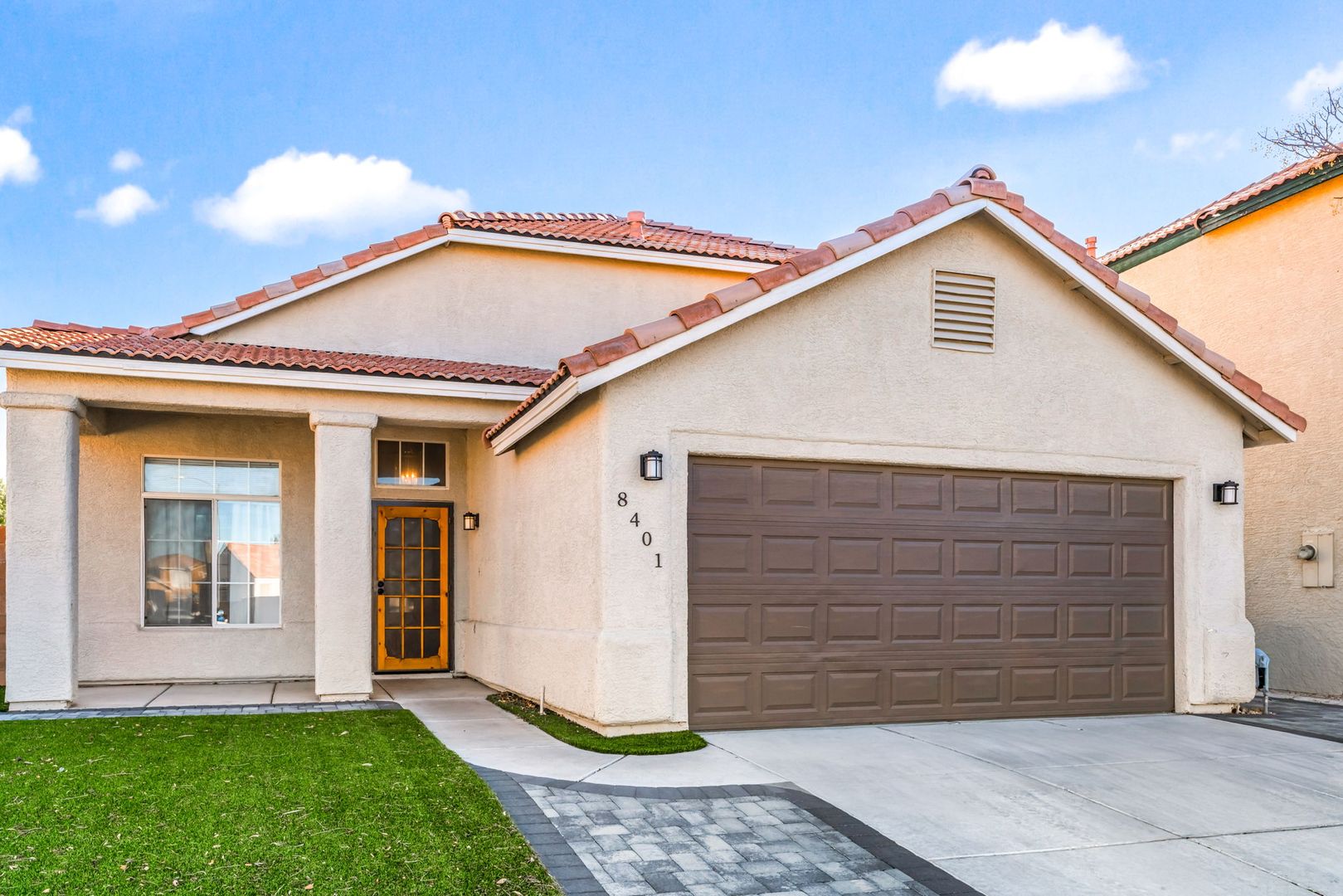 Las Vegas House: 8401 Cinnamon Hill Ave