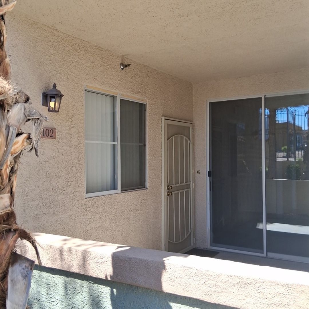 Las Vegas House: 7151  S Durango Dr #102