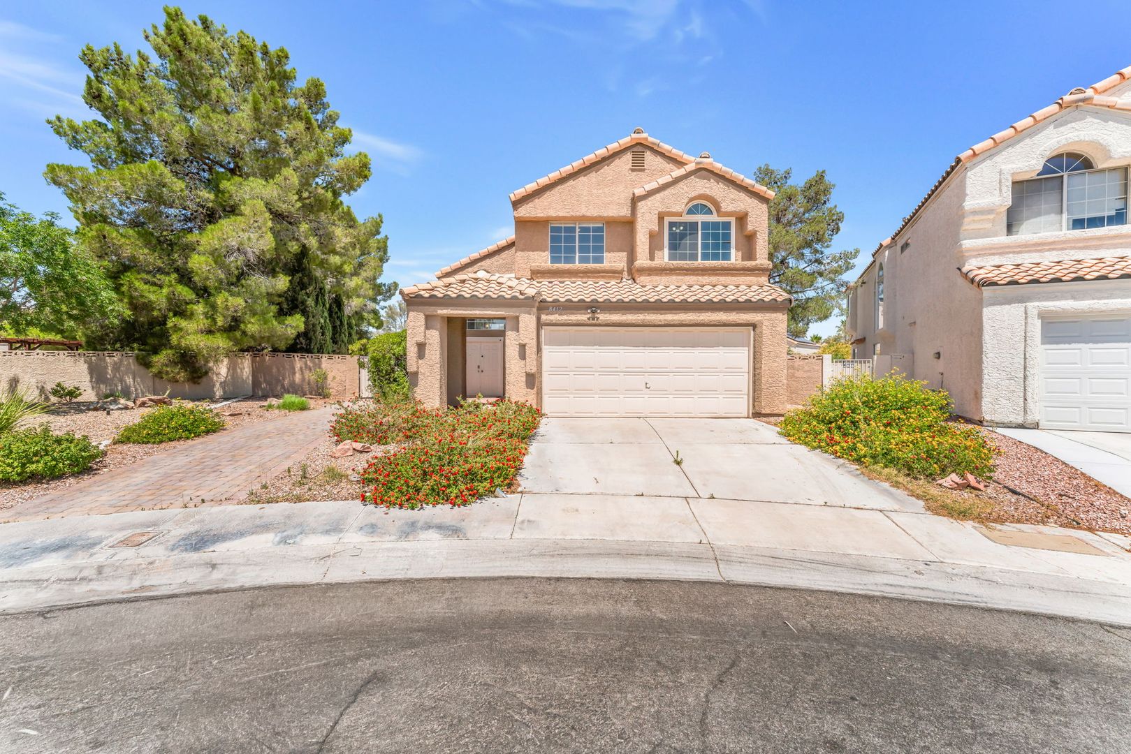 Las Vegas House: 8412 White Shore Cir