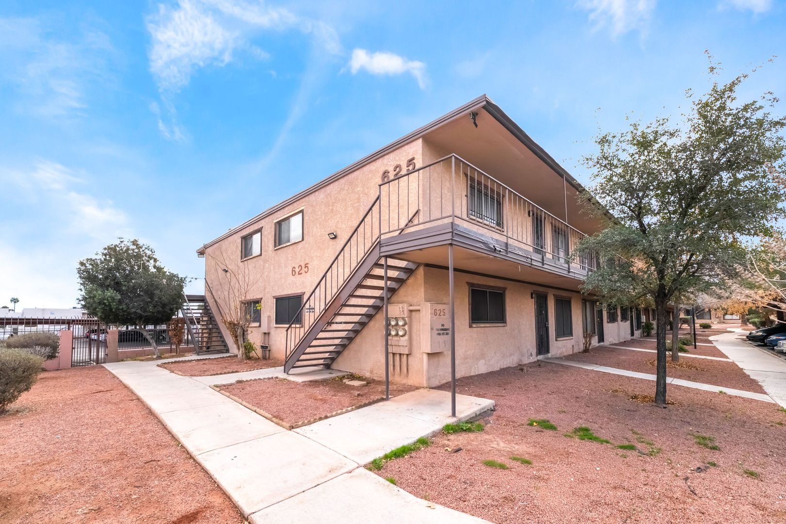 Las Vegas House: 625 Royal Crest #19