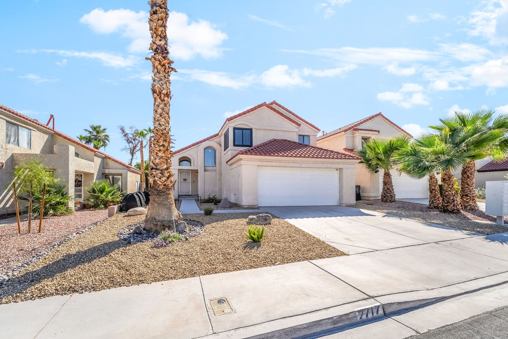 Henderson House: 2717 Lovington Drive