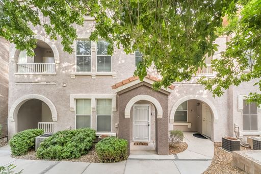 Stylish Gated Condo with Private Patio & Community Pool! – photo 1