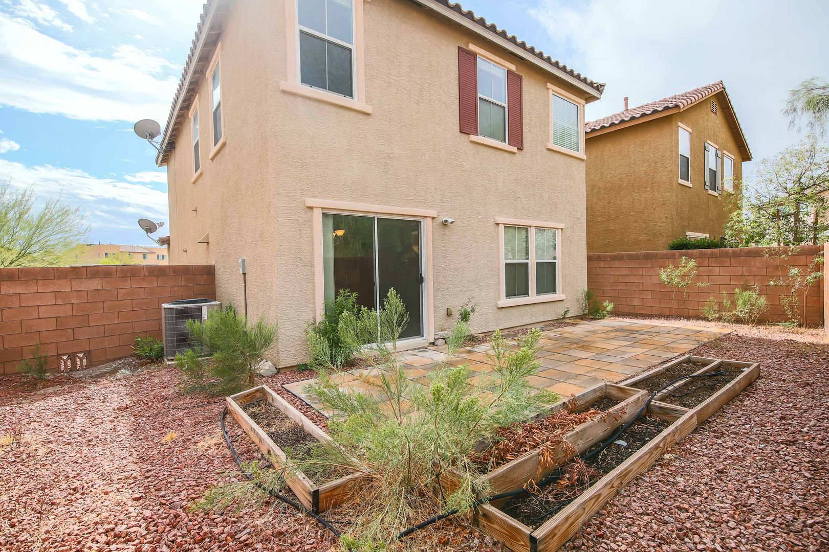 Henderson House: 3716 Via Gaetano