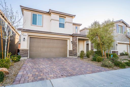 Modern Southwest Las Vegas Living with Stylish Finishes & Inviting Open Spaces! – photo 1