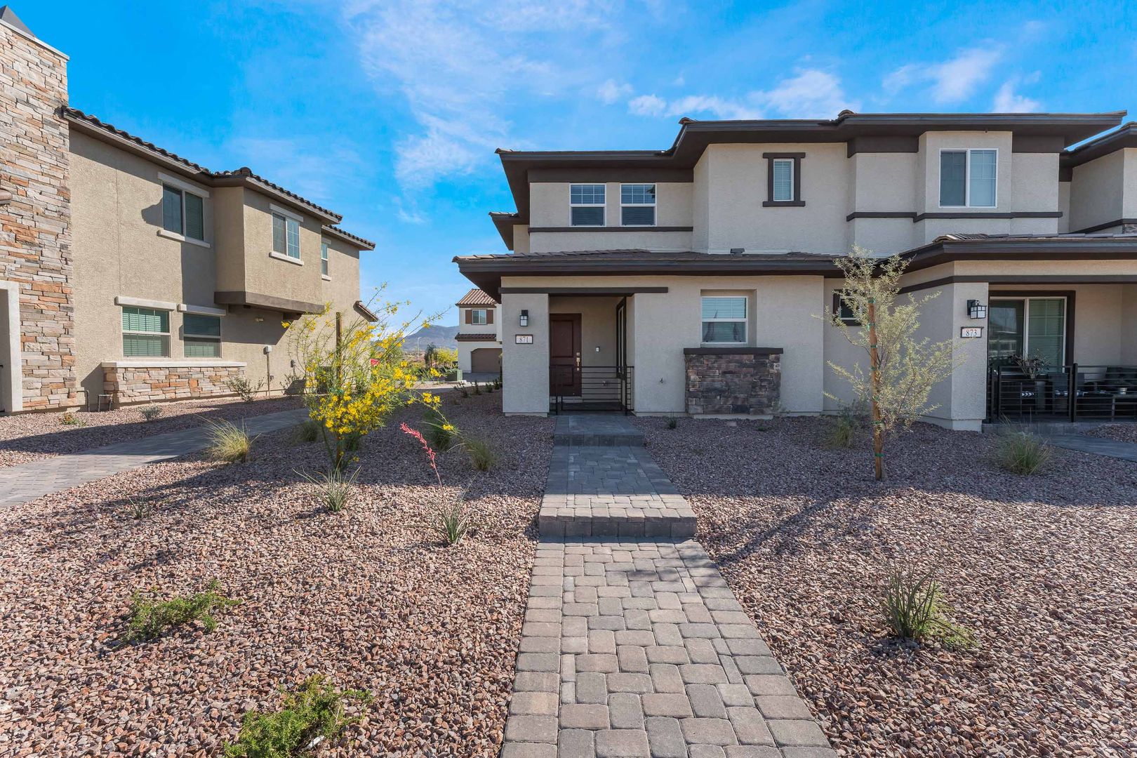 Henderson House: 871 Watford Pl