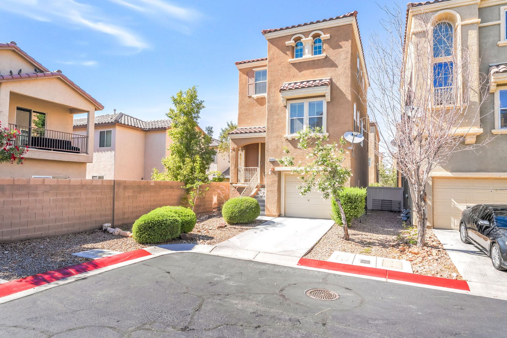 Las Vegas House: 6446 Oak Savanna Ct