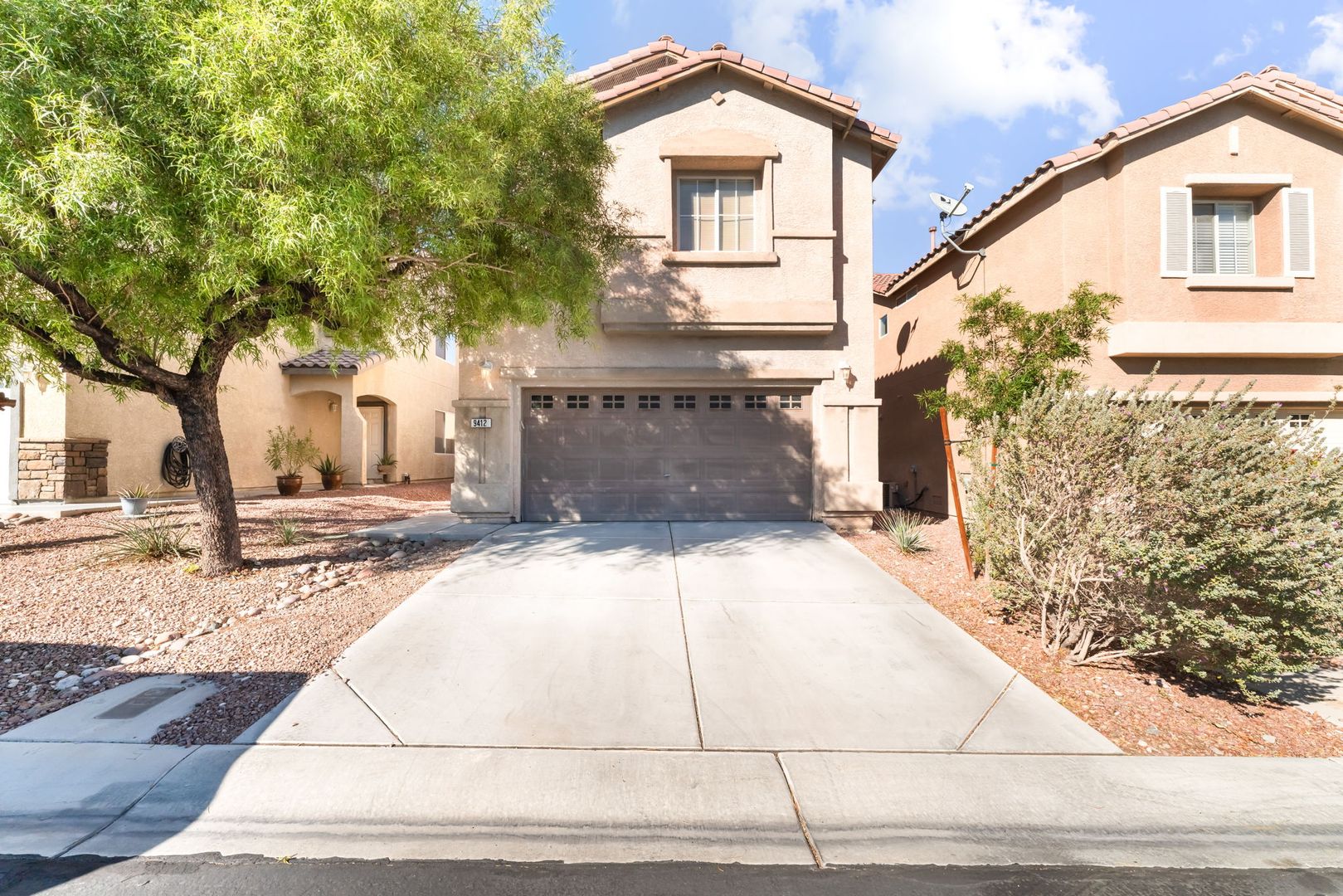 Las Vegas House: 9412 Plover Falls Avenue