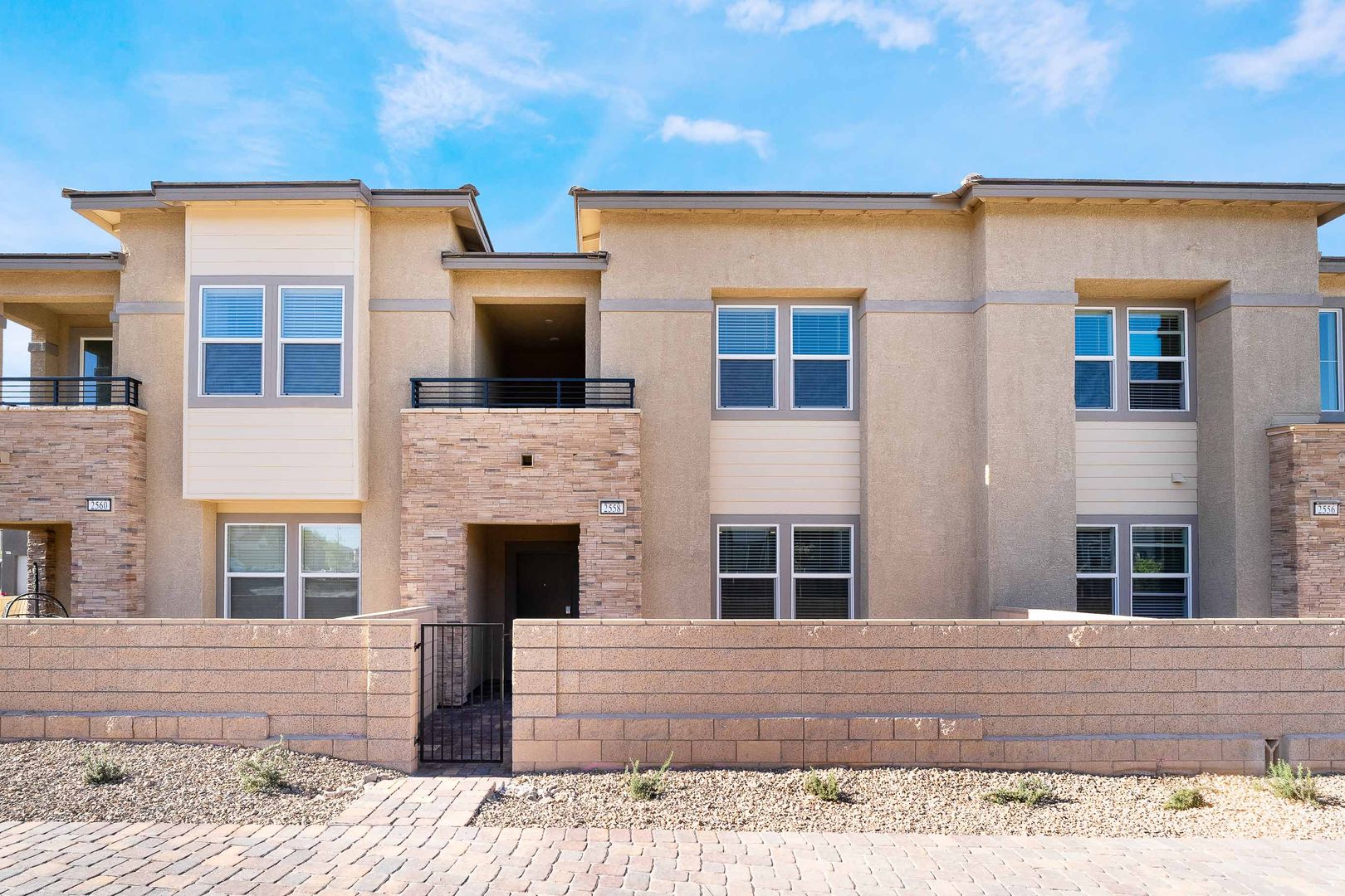 Henderson House: 2558 Venetia Pointe St