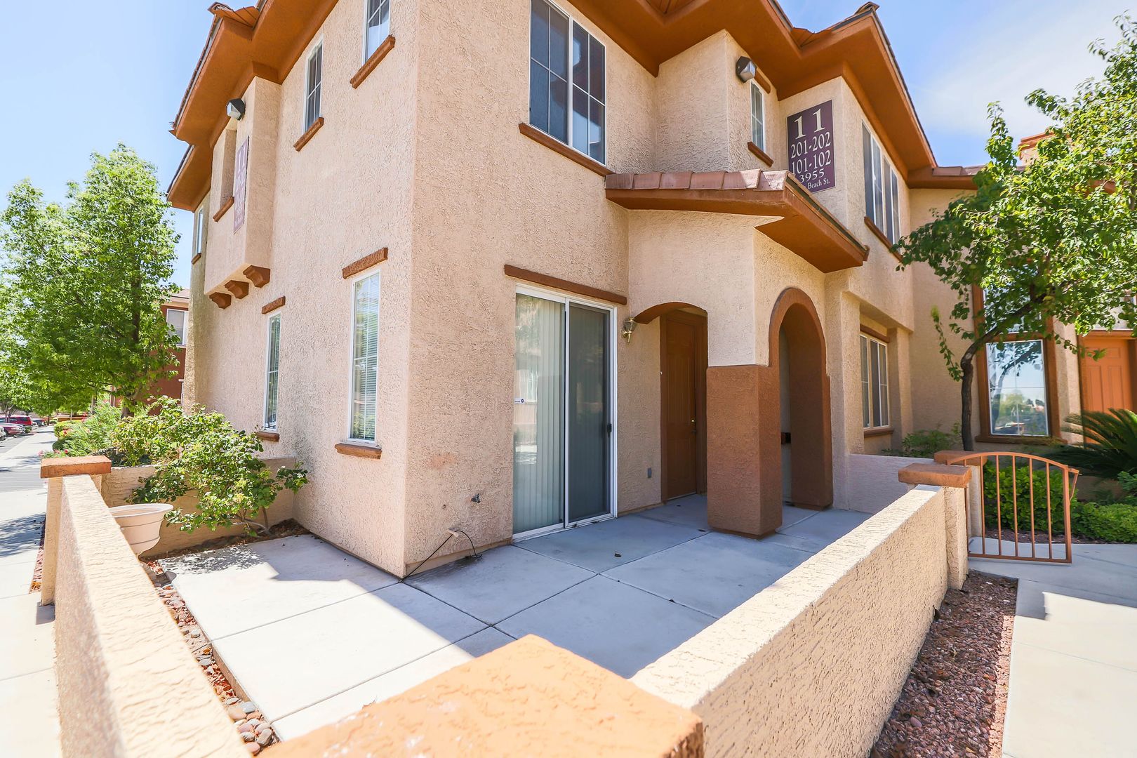 Las Vegas House: 3955 Palm Beach St #101