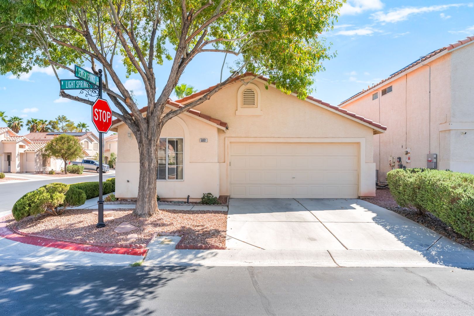 Las Vegas House: 5001 Light Springs Ave