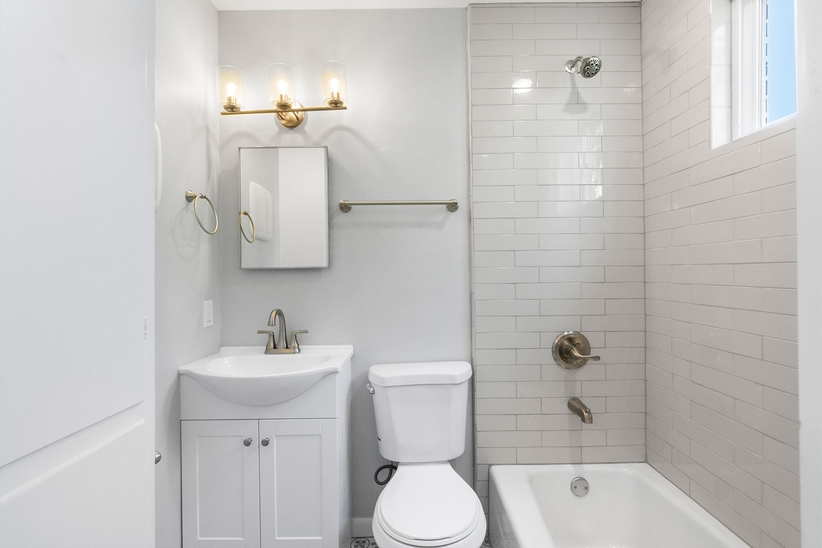 Fayetteville Apartment: 722-758 W Taylor St