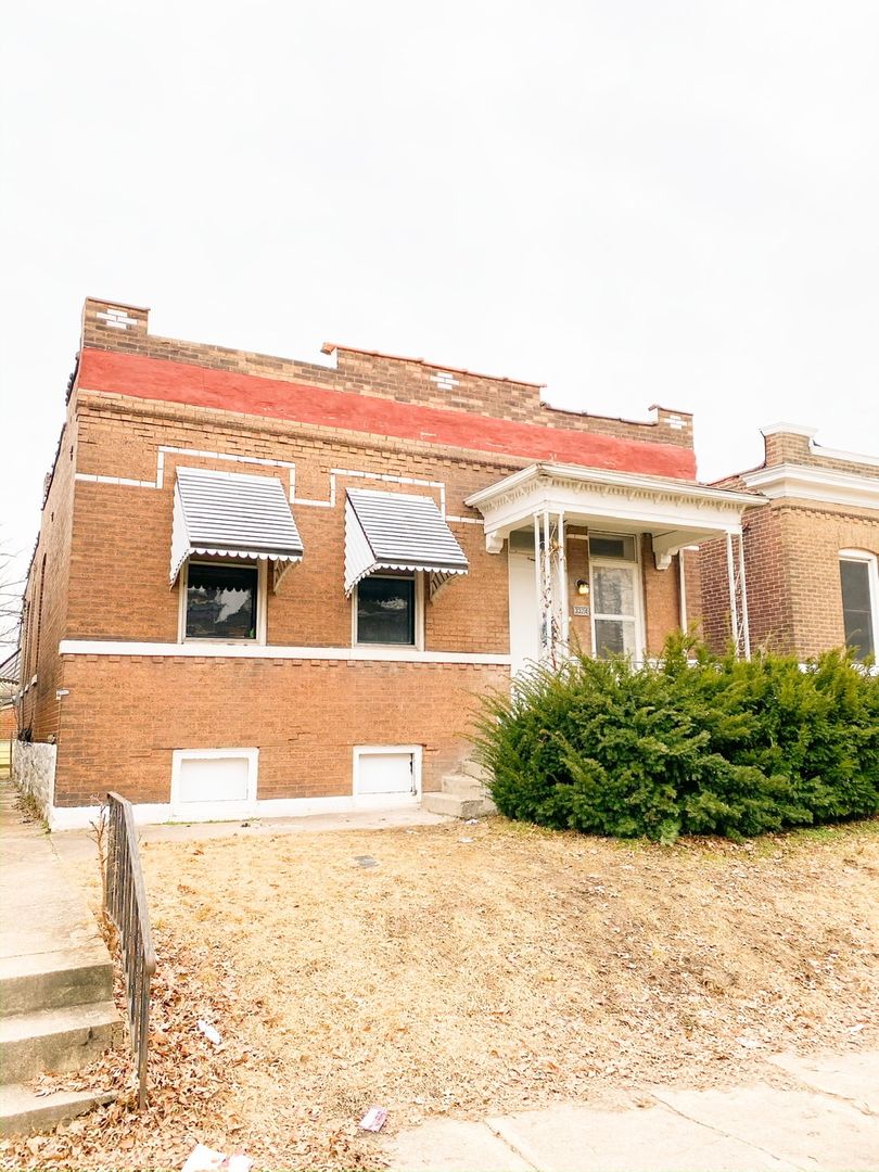 St. Louis City House: 3324 Liberty St