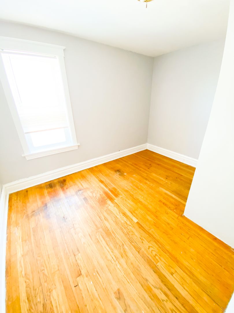 St. Louis City House: 3901 Iowa