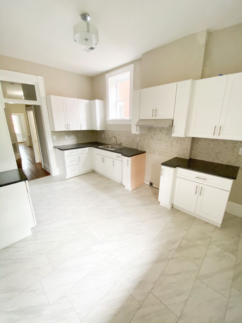 St. Louis City House: 3534 Nebraska Ave