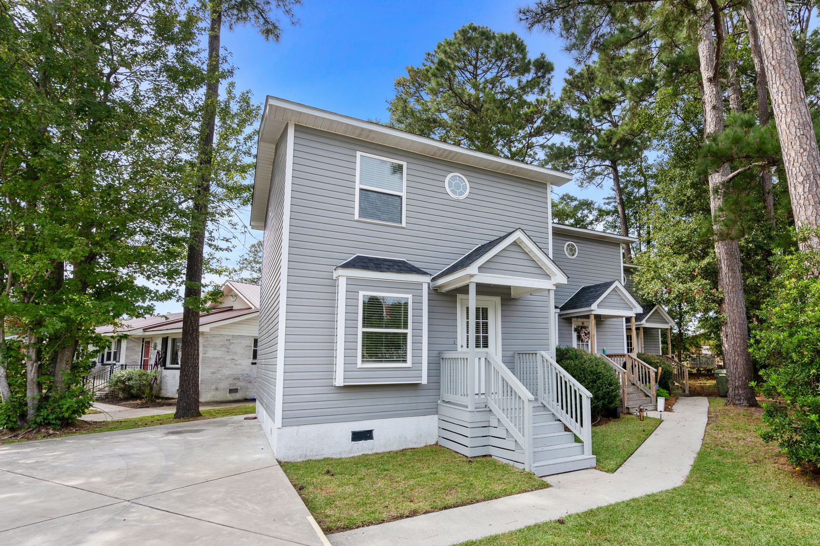 Surfside Townhome: 1012 Bay Drive Unit B