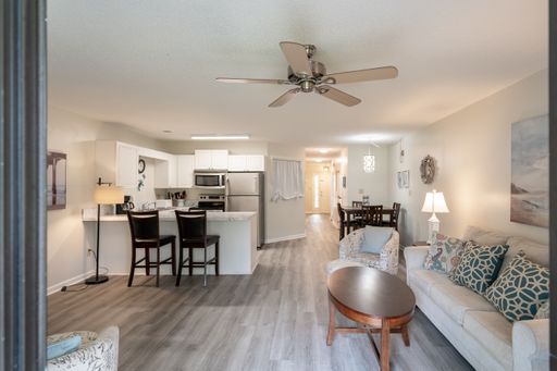 Move-In Ready Surfside Beach Condo — Furnished & Ground Floor!