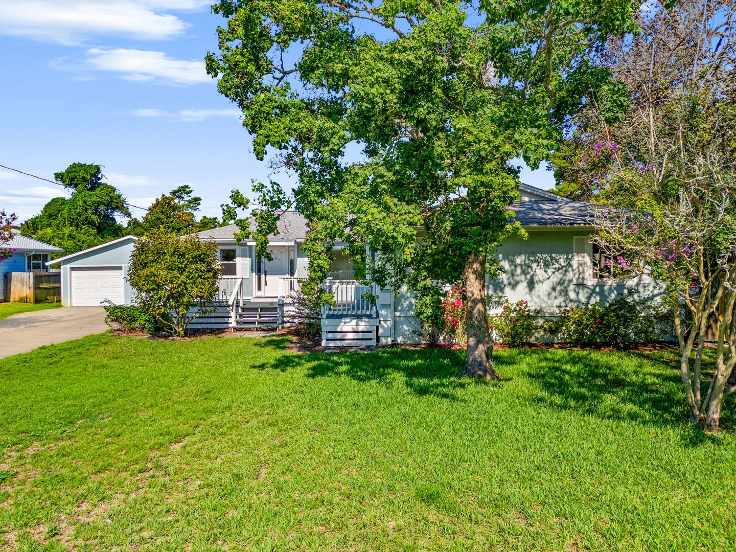 Panama City Beach House: 327 Shasta St