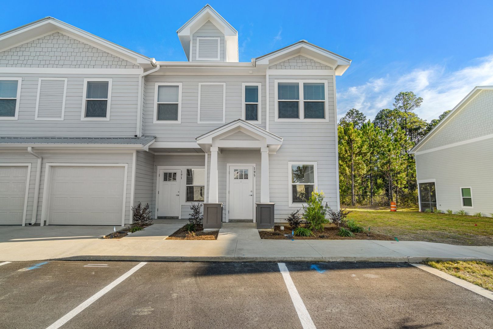 Freeport House: 292 Date Palm Lane