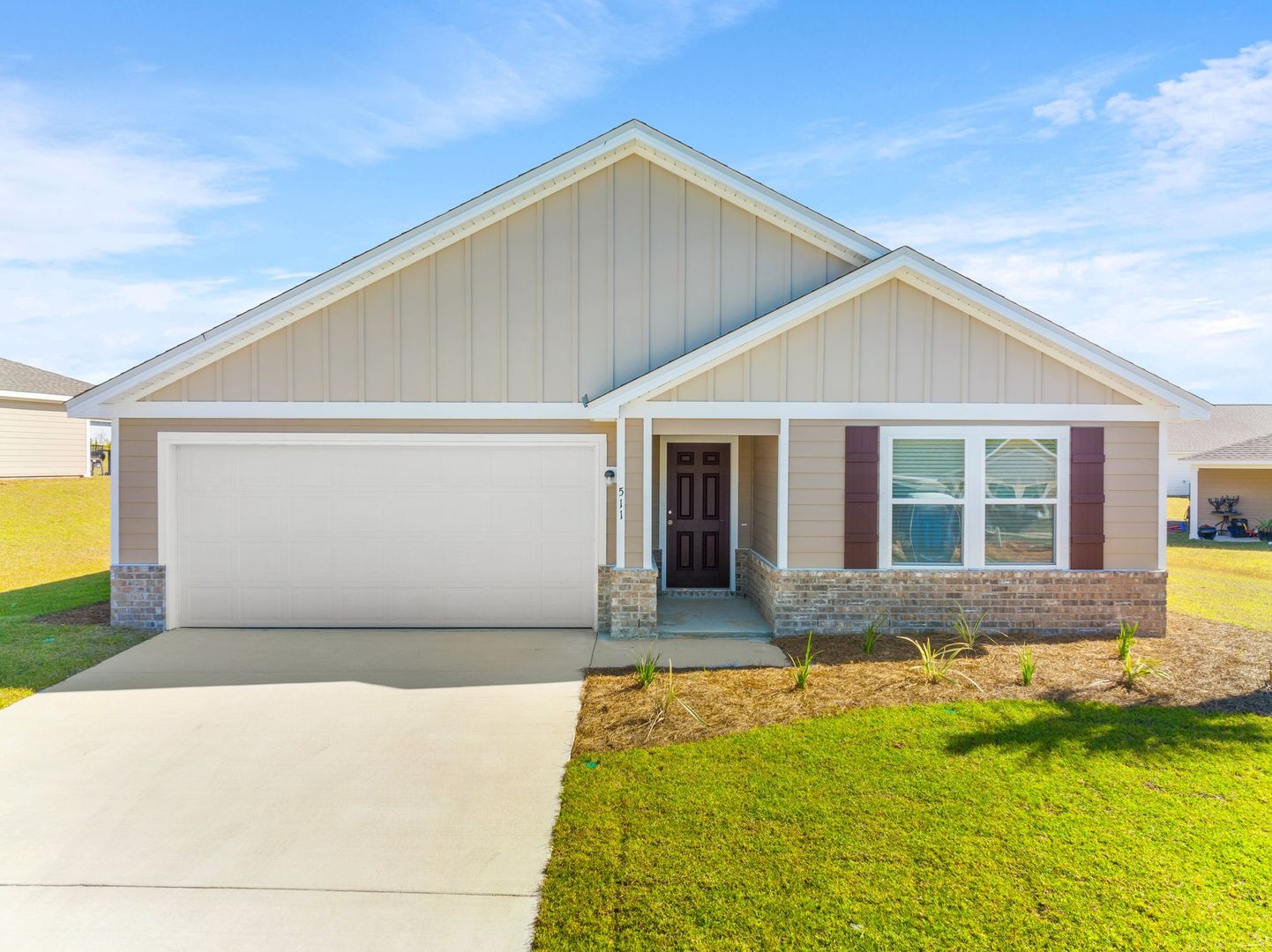 Freeport House: 511 Whispering Creek Avenue