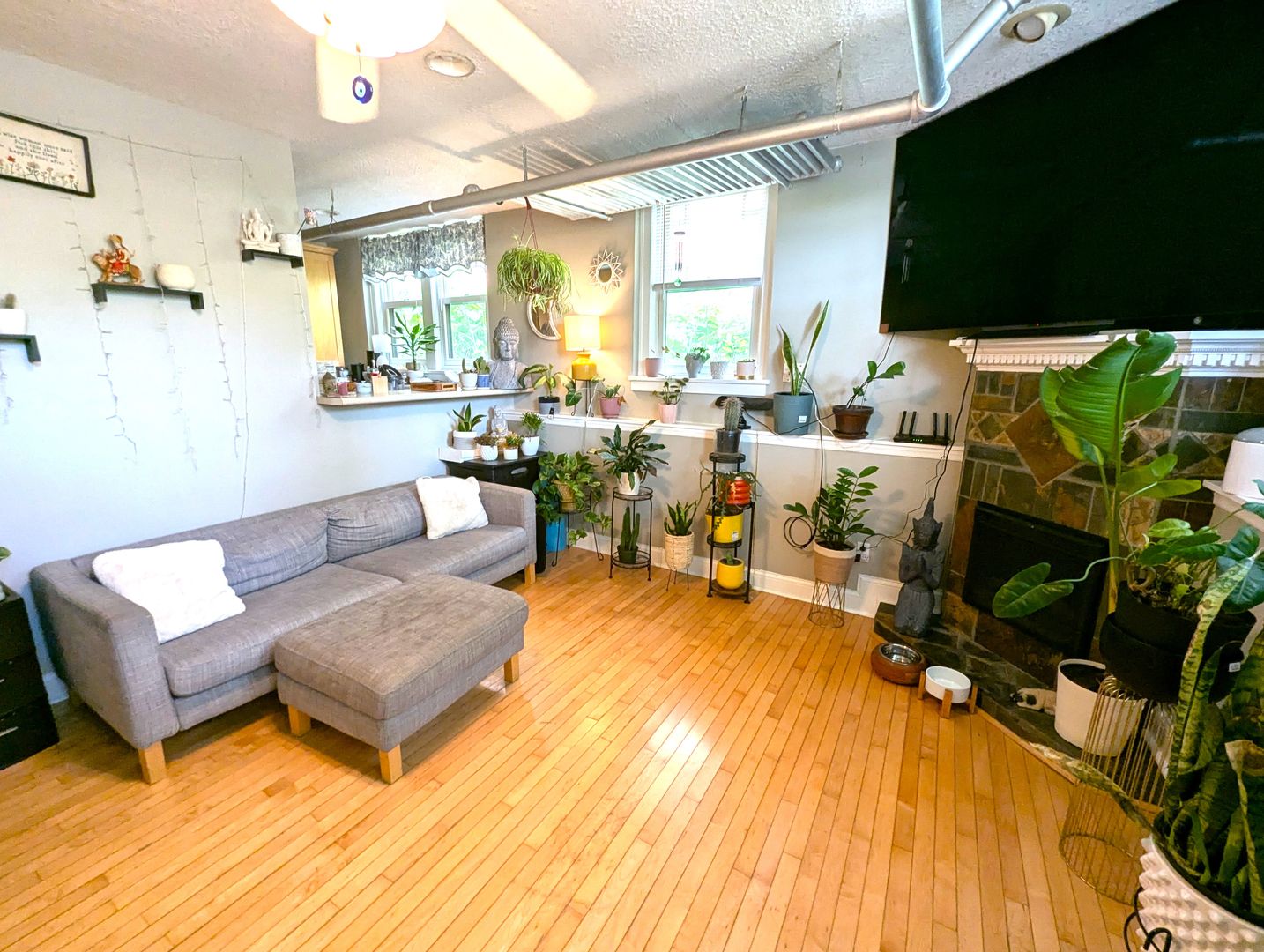 Minneapolis Apartment: 3124 12th Ave S