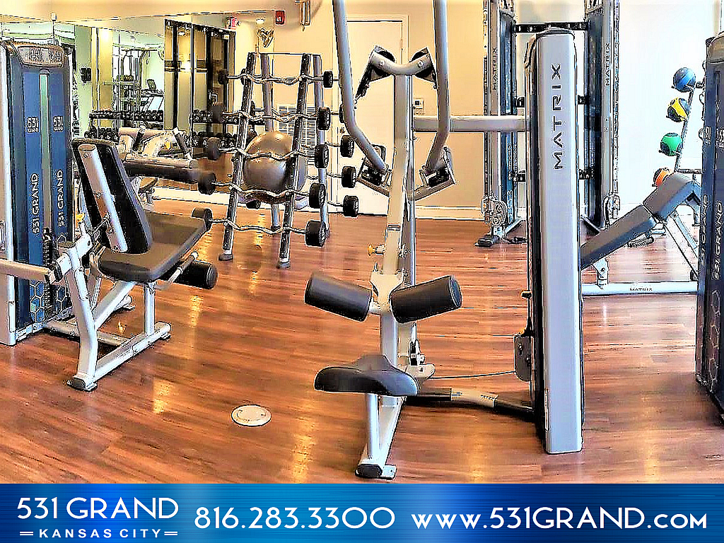 Gym at 531 Grand (5 of 8)