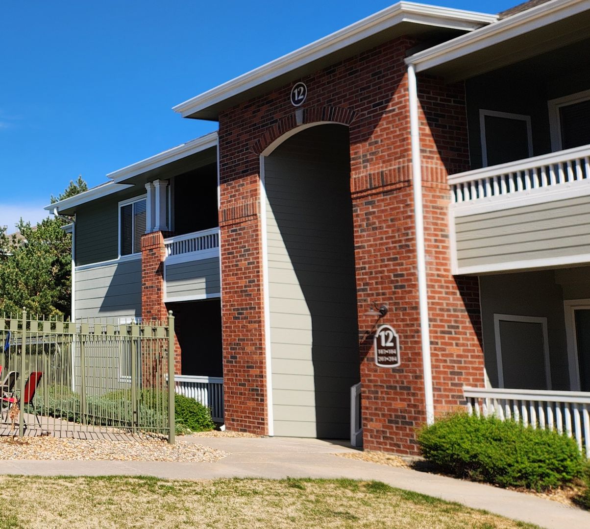 Littleton Condo: 8481 W Union Ave #12101