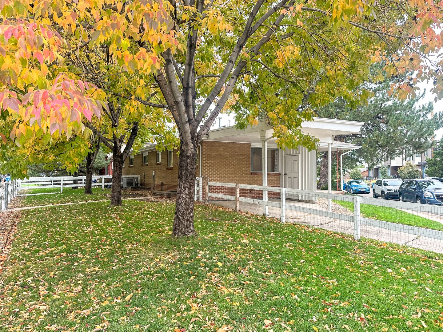 Littleton House: 5430 S Curtice St