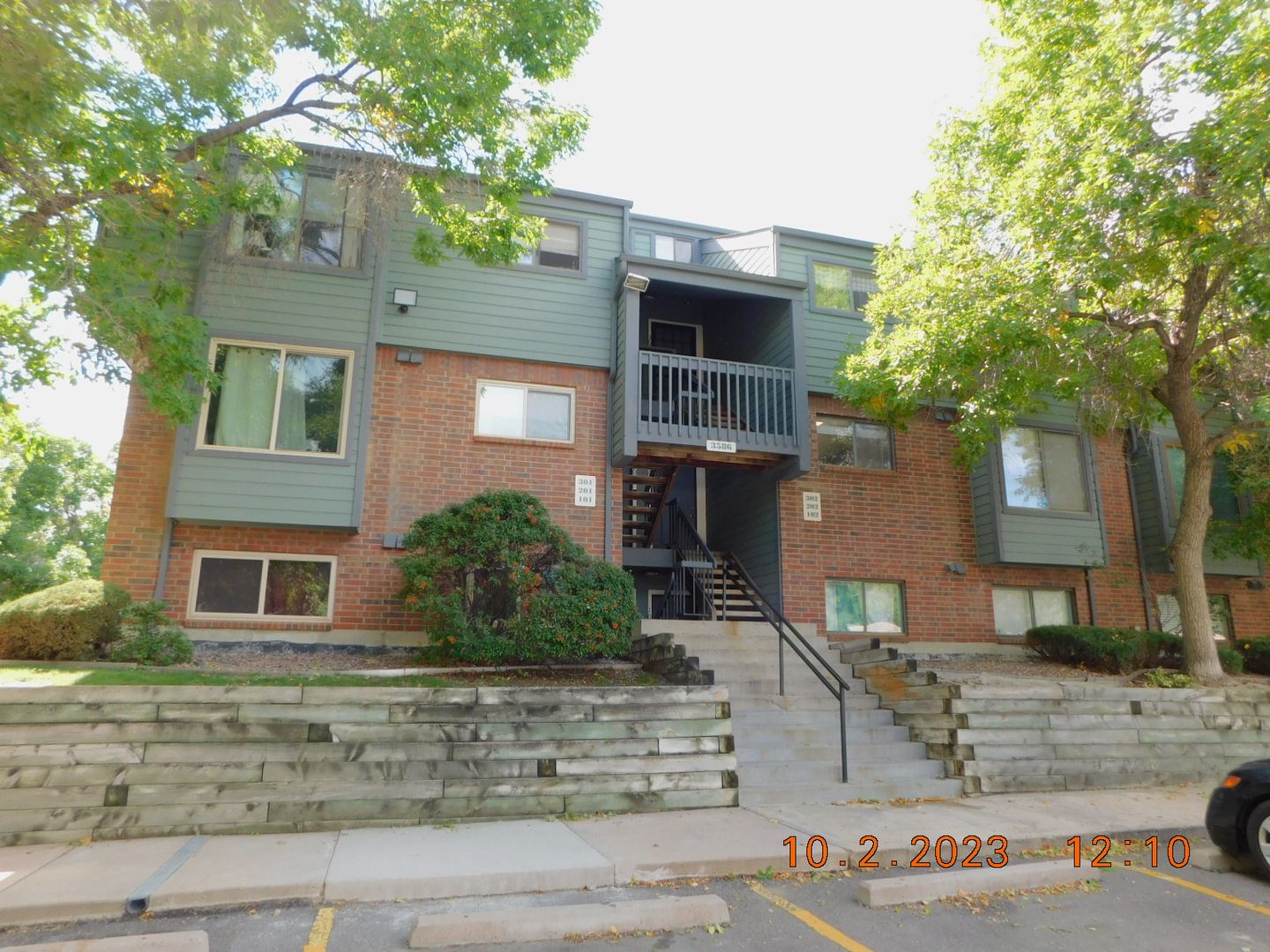 Lakewood Condo: 3586 S Depew St