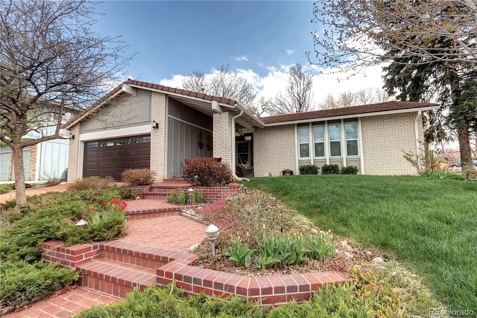 Westminster House: 9298 W. 90th Circle