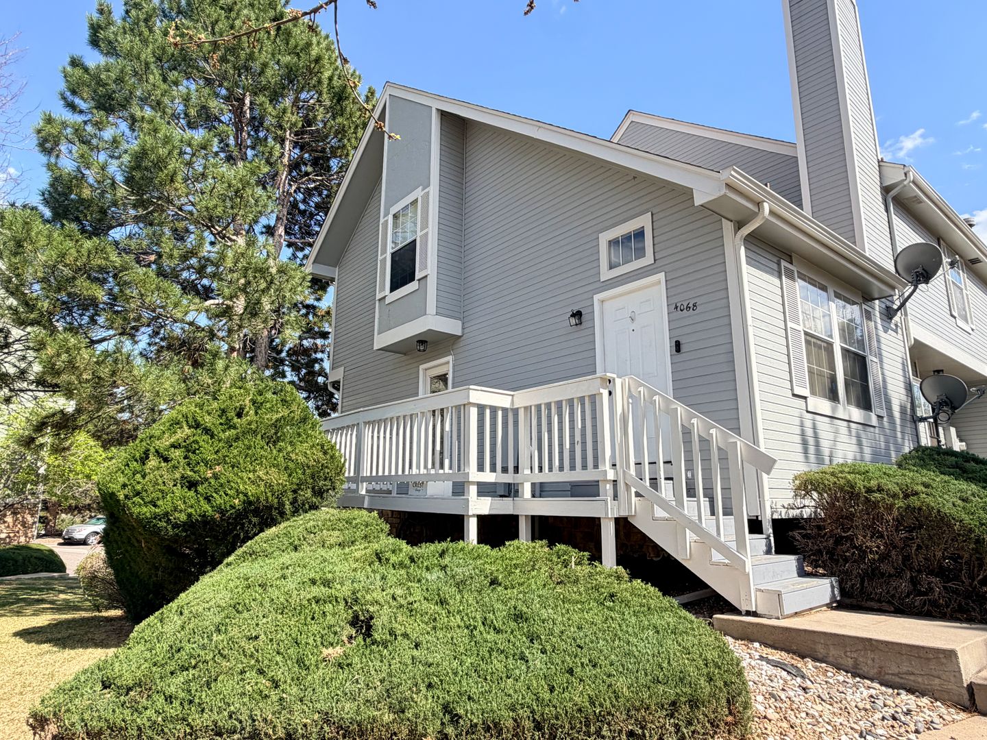 Aurora Condo: 4068 S Richfield Way