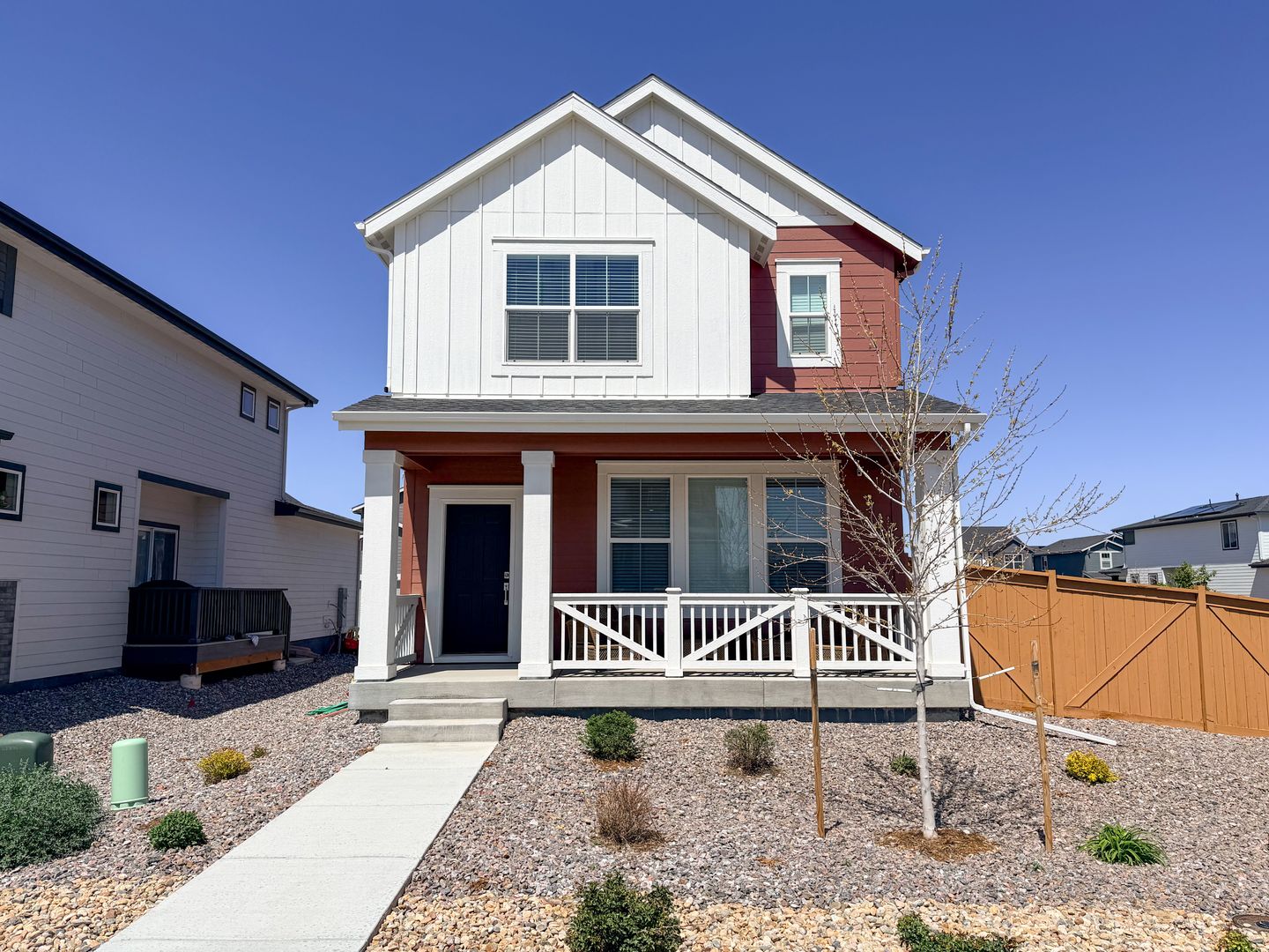 Bennett House: 239 Adams St