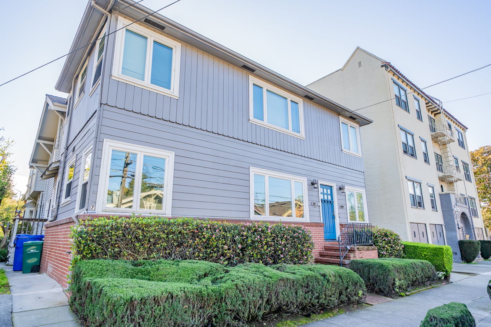 Oakland Apartment: 503 Forest St