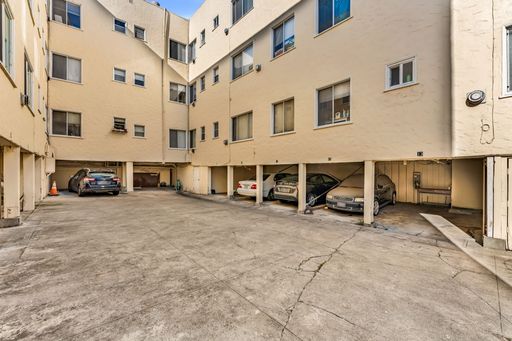 Parking Space Available Near UC Berkeley!