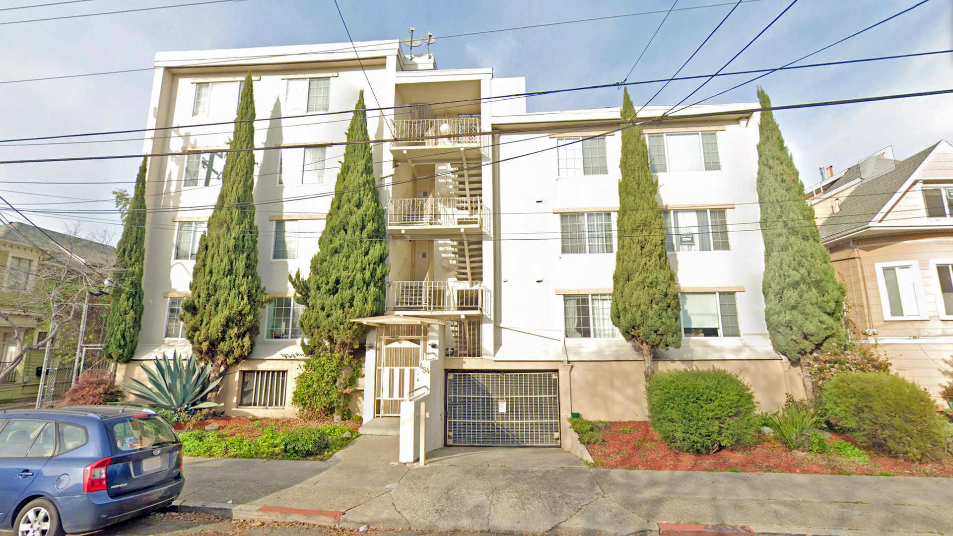 Oakland Apartment: 484 37th Street