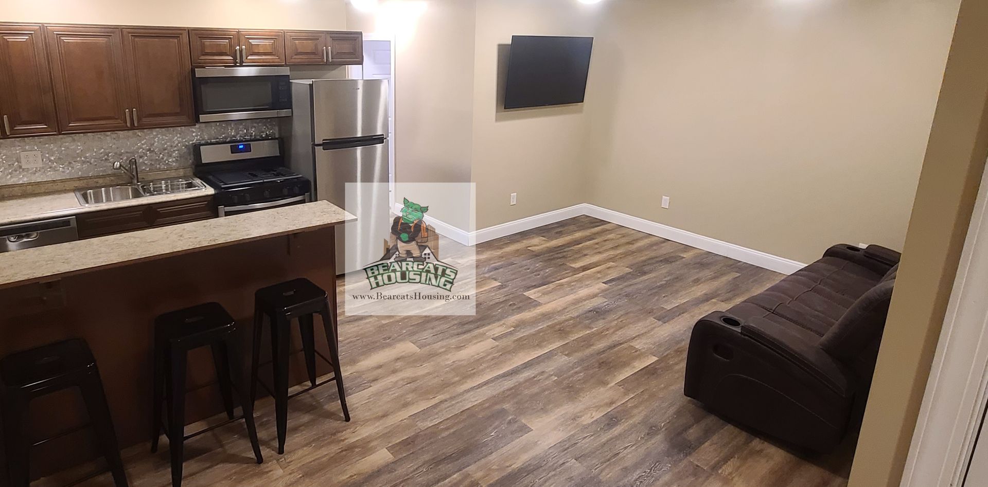 Binghamton Apartment: 81 State St.