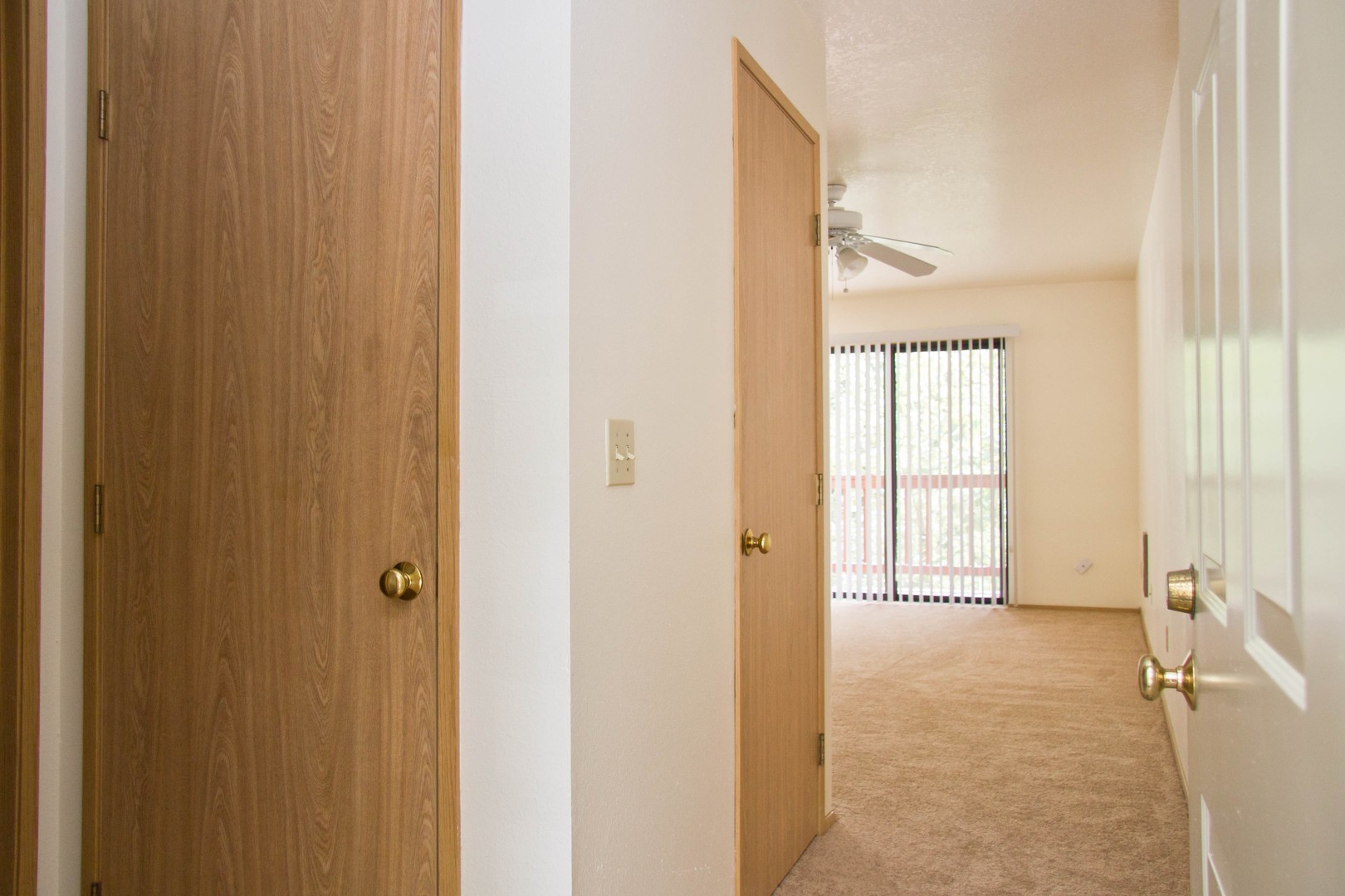 Portland Apartment: 7927 SW 31st Ave.