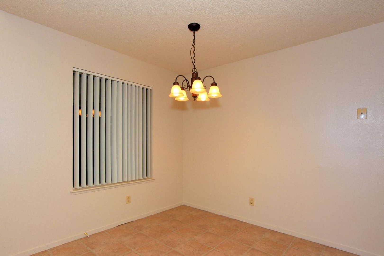 Merced Apartment: 2841 Park Ave