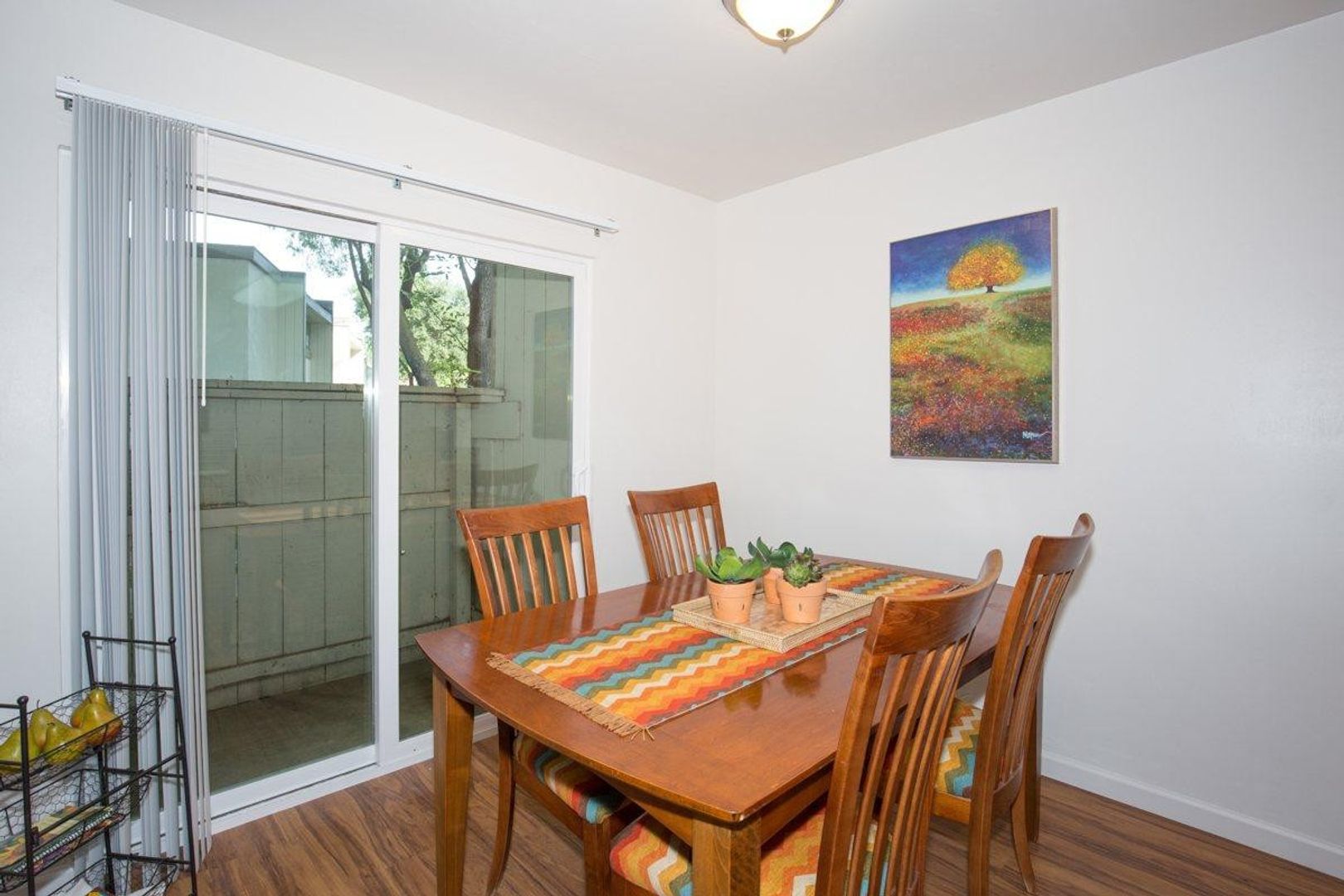 Merced Apartment: 2813 Park Ave