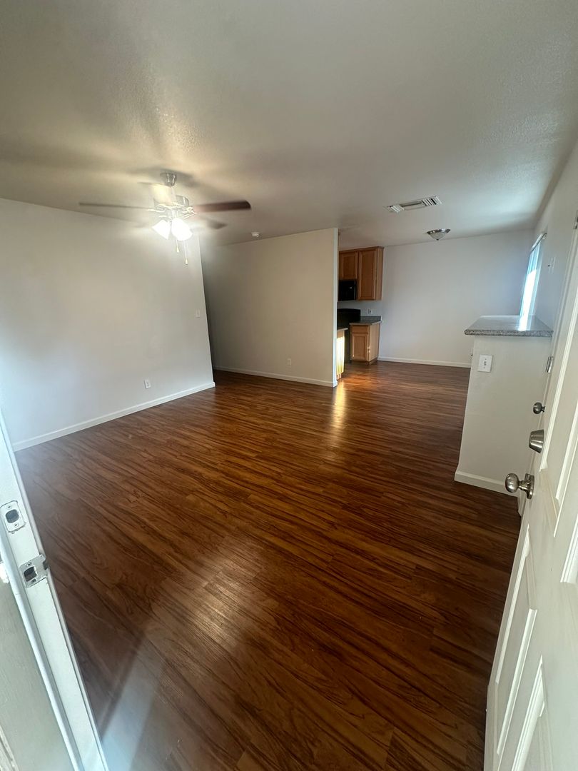 Creekside Apartments 4 of 11